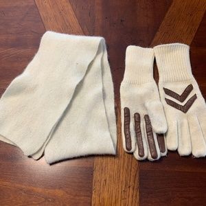 Cream Color Women’s Scarf and Gloves